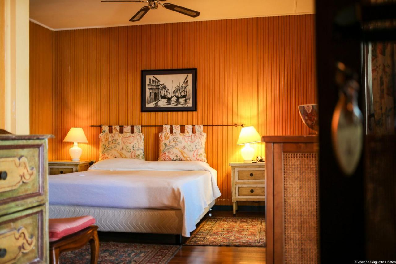 Locanda Baia Beniamin Грималди Екстериор снимка